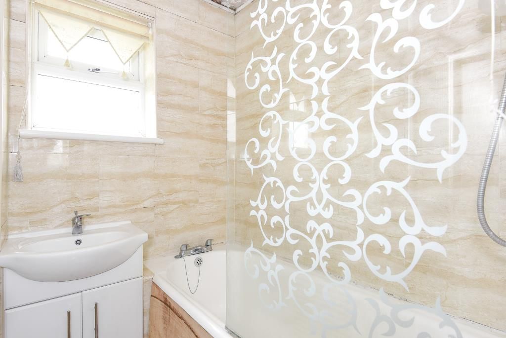 Property photo 3 of 10 Bedroom One