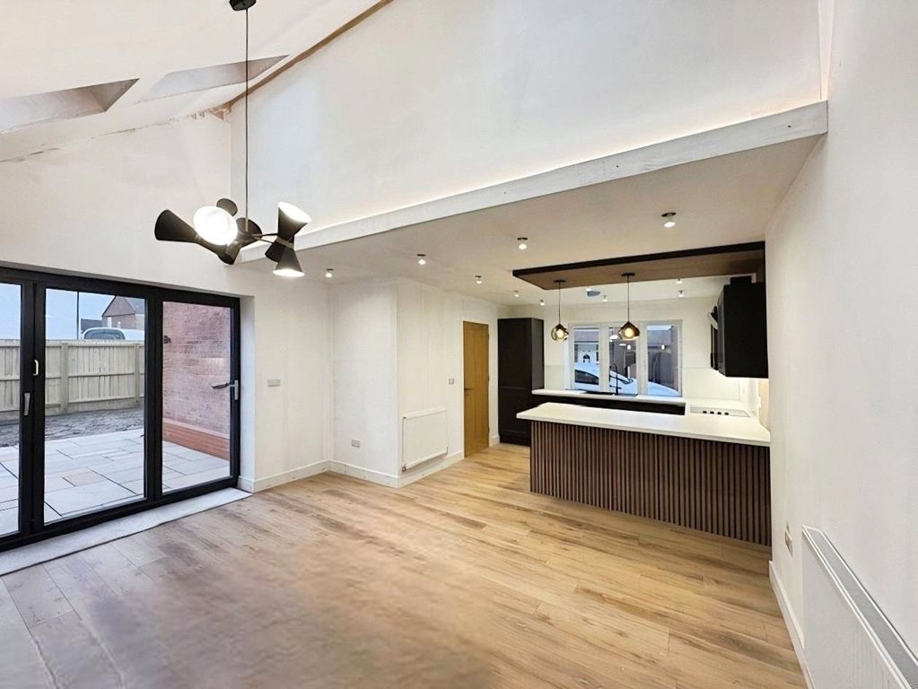 Property photo 3 of 13 Picture No. 25