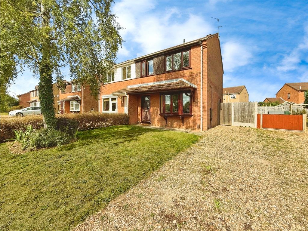 Property photo 1 of 16 Outside