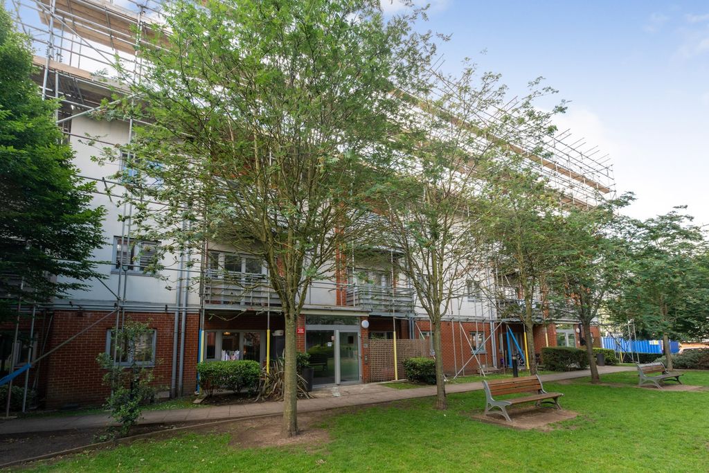 Property photo 1 of 15 Pbox-Img.Jpg