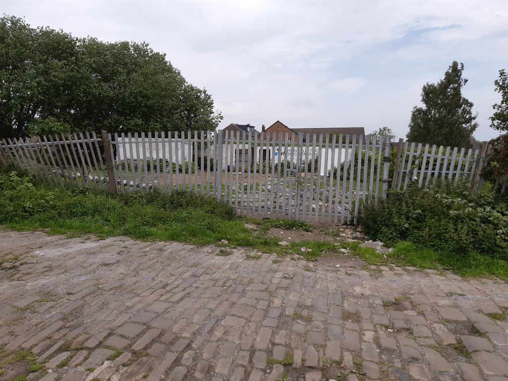 Property photo 2 of 5