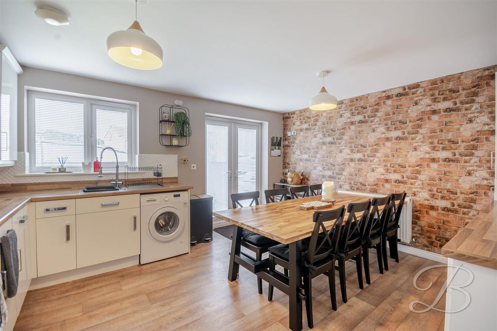 Property photo 3 of 40 Ccltd-23.Jpg