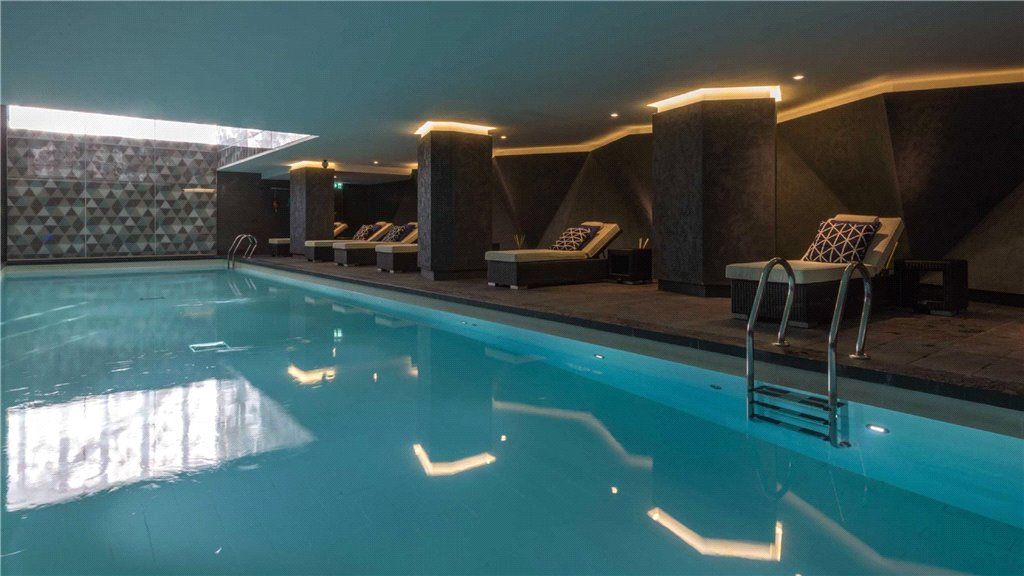 Property photo 1 of 10 Communal Pool