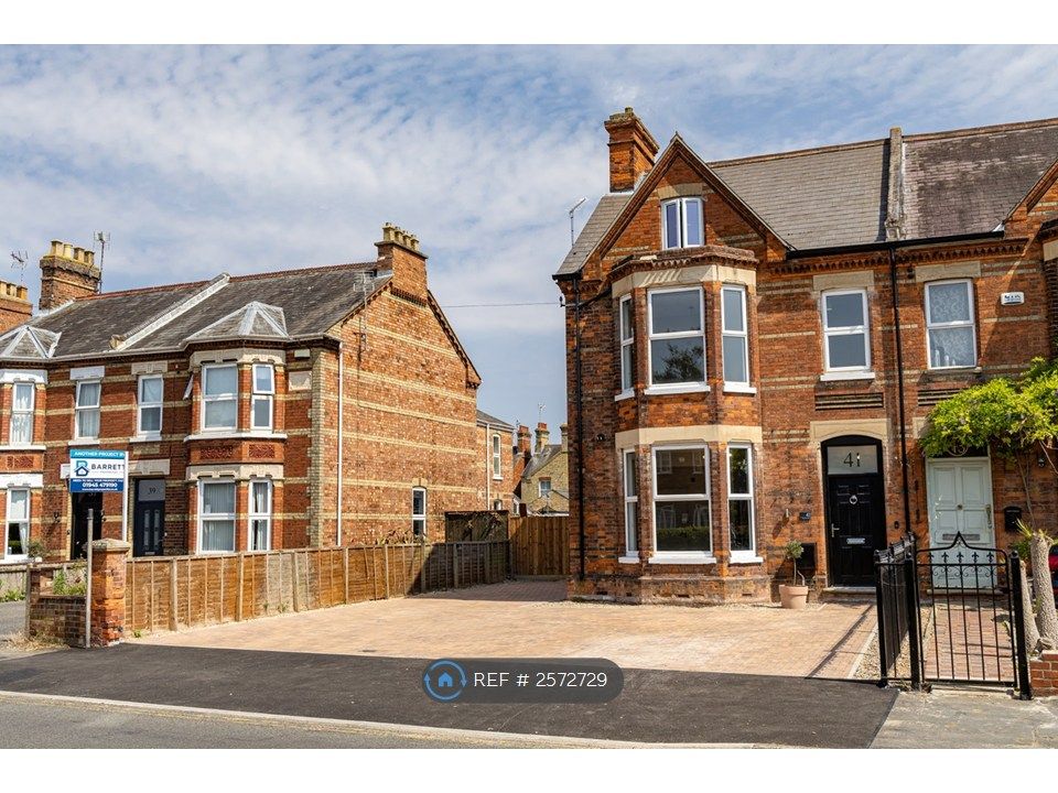 Property photo 1 of 27