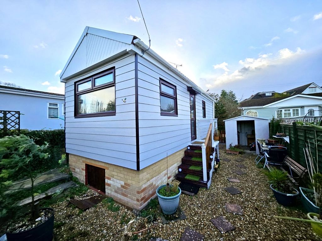 Property photo 1 of 11 Picture No. 13
