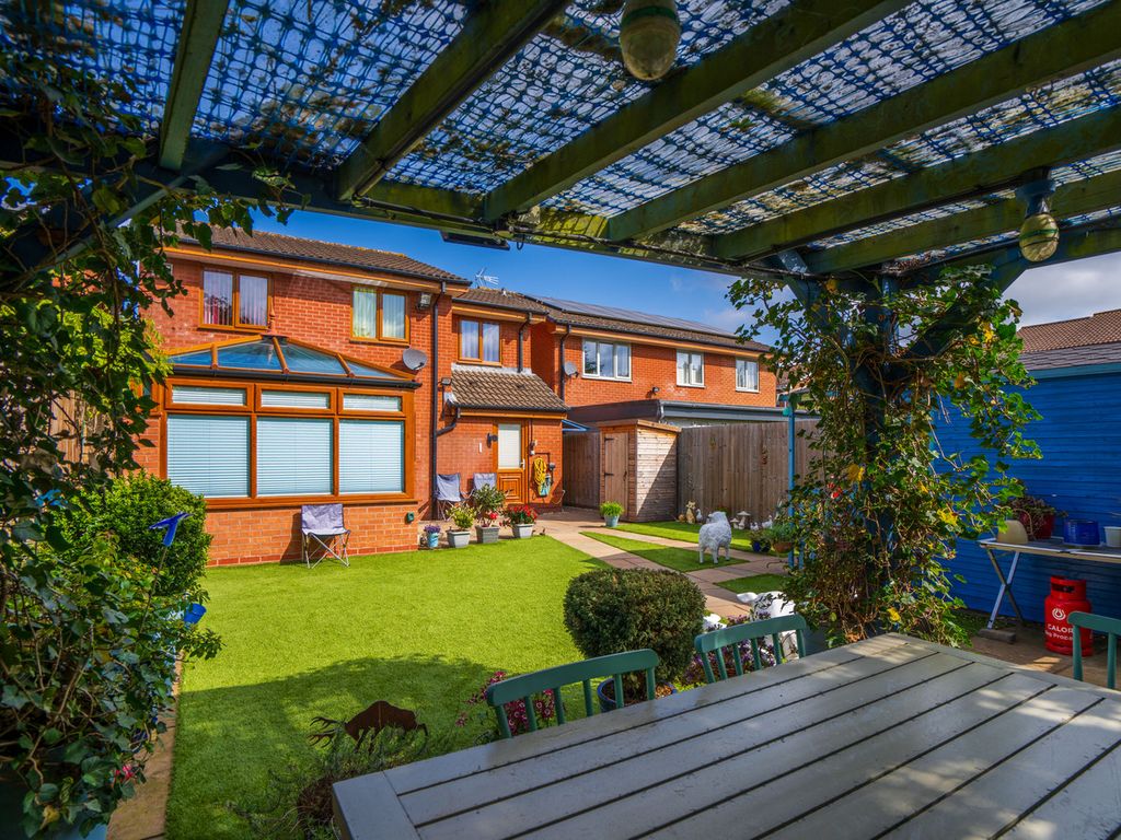 Property photo 2 of 20
