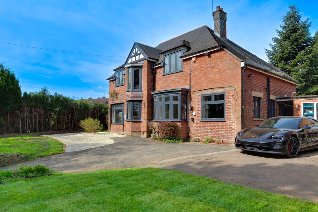 Property photo 1 of 24 Front Of House