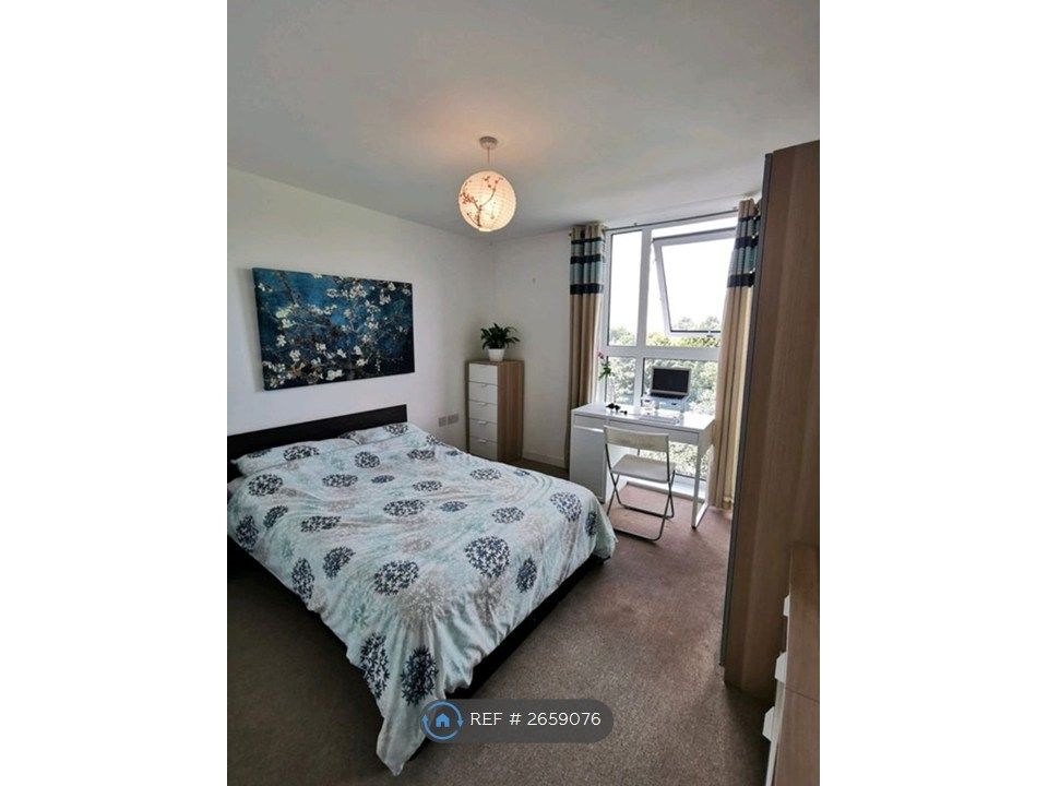 Property photo 2 of 7 Bedroom2 ( Available Sep )