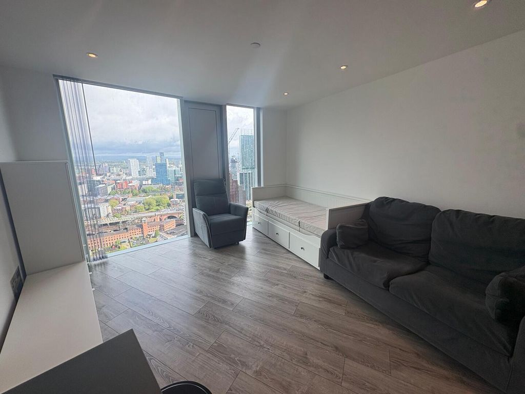 Property photo 2 of 18 Living Room