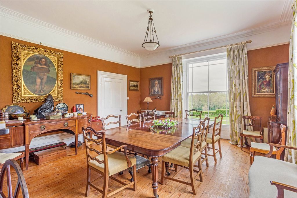 Property photo 3 of 14 Dining Room