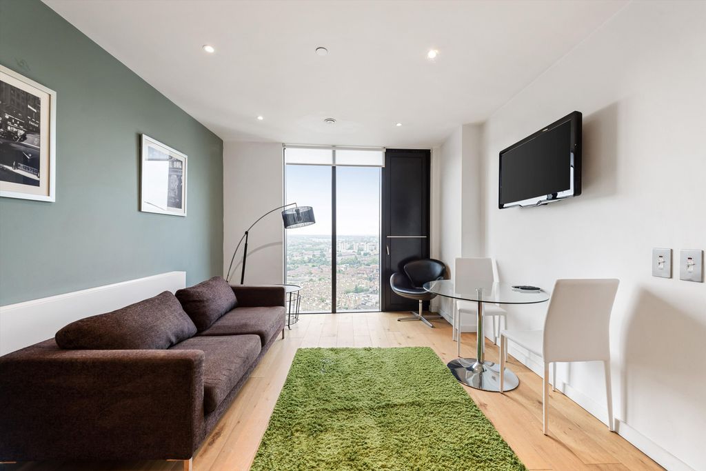 Property photo 1 of 11 Image