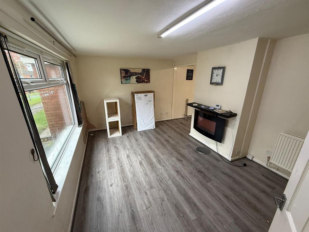 Property photo 3 of 20 Whatsapp Image 2025-10-07 At 10.37.57_Bbd90c1A.Jpg