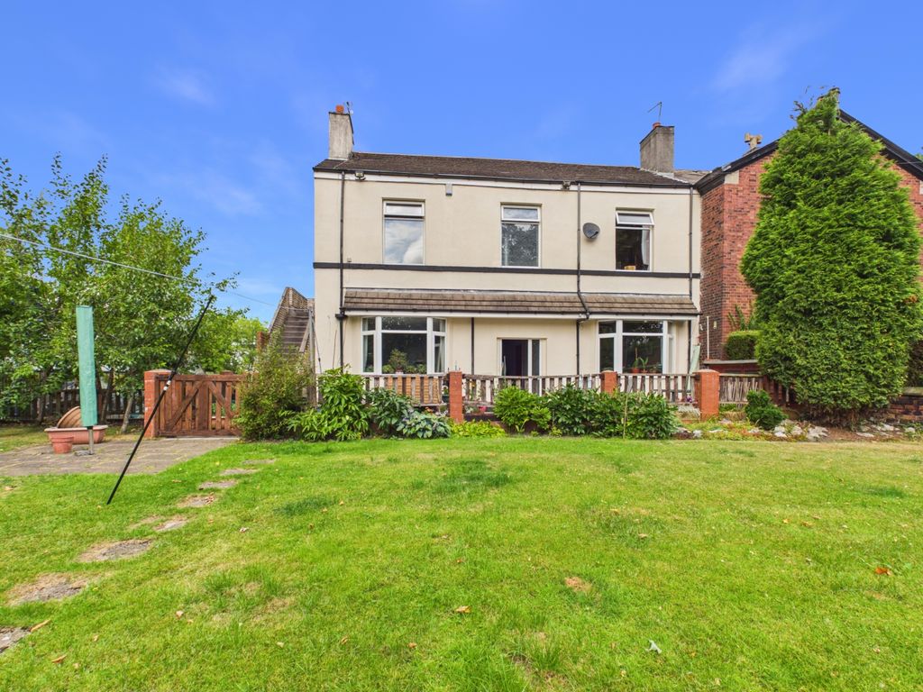 Property photo 1 of 44 Cam03729G0-Pr0392-Still038