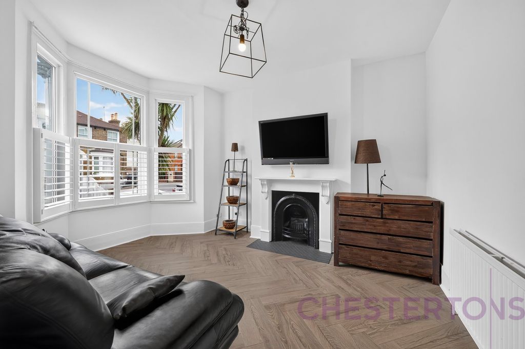 Property photo 2 of 15