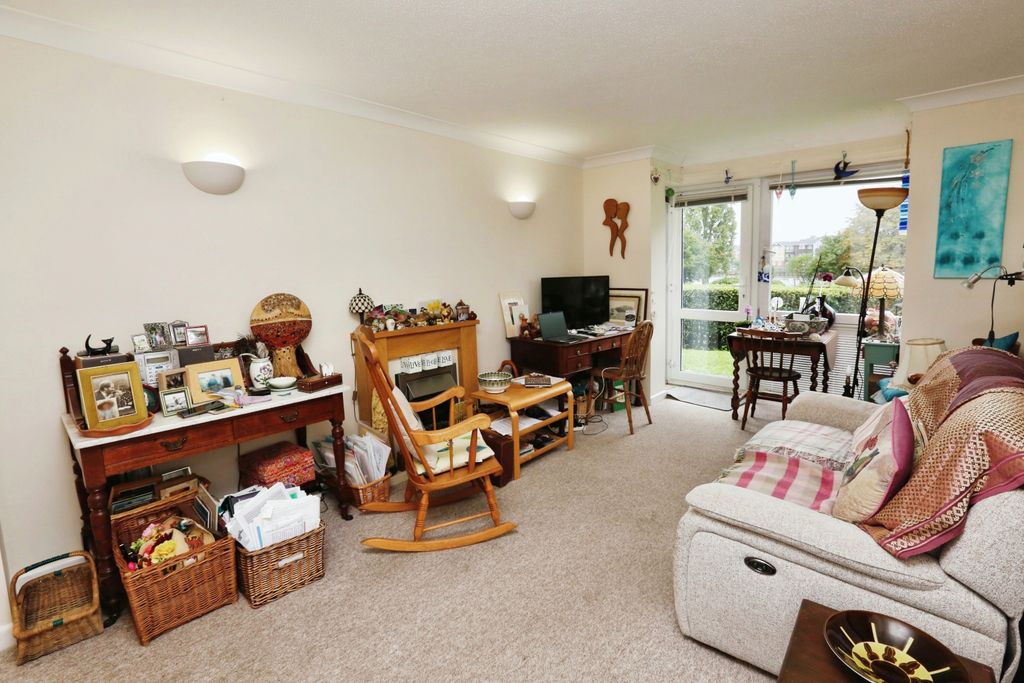 Property photo 2 of 15 Photography