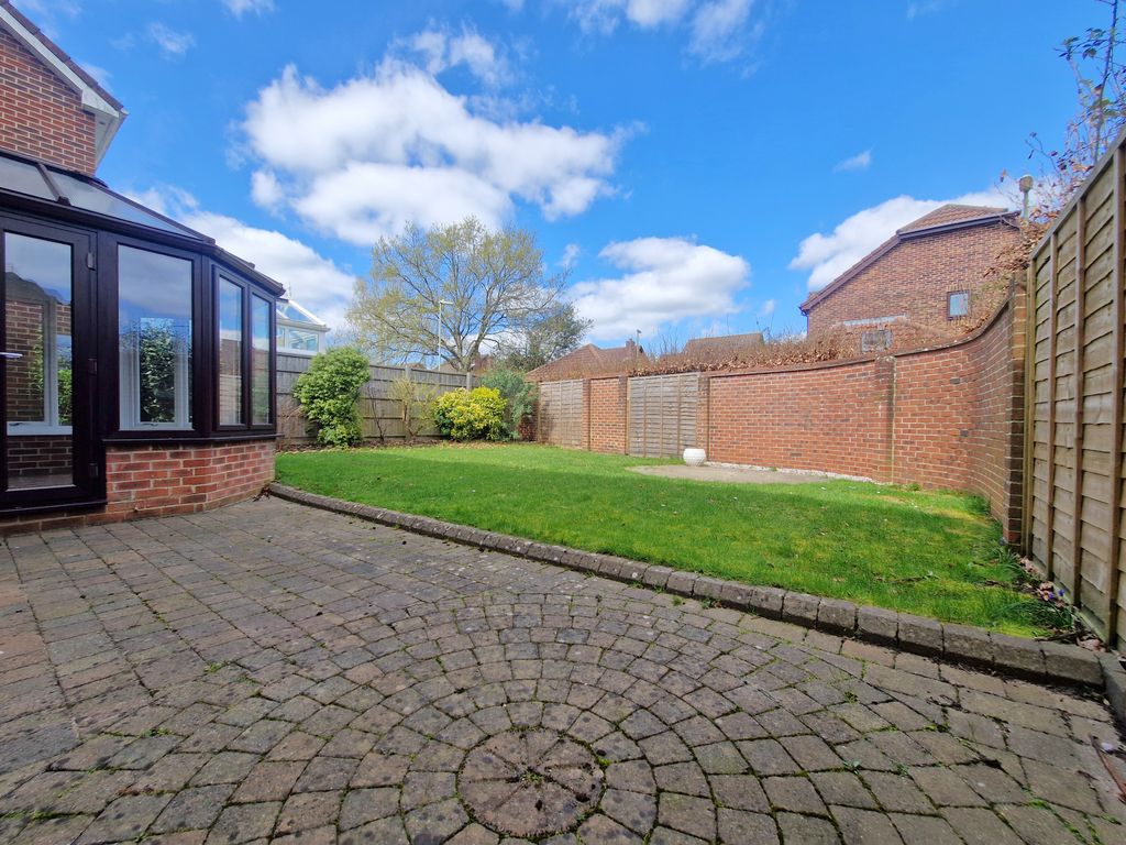 Property photo 2 of 16