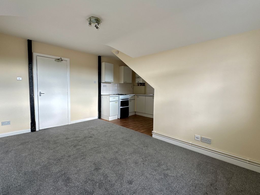 Additional image 4 of 2 bed flat to rentWater Street, Carmarthen SA31