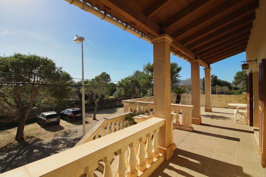 Property photo 2 of 9 C2414 (2)