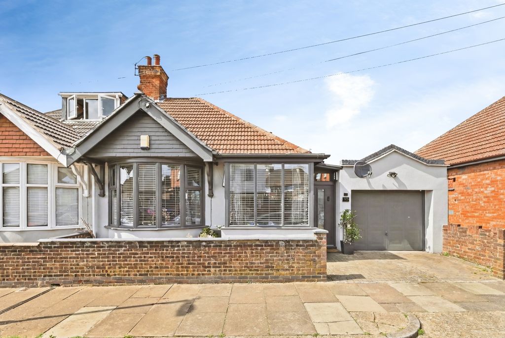 Property photo 1 of 17 Pbox-Img.Jpg
