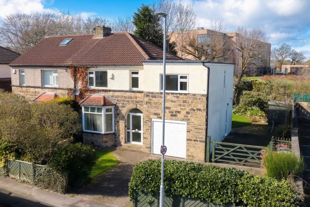 Property photo 1 of 26 Front View