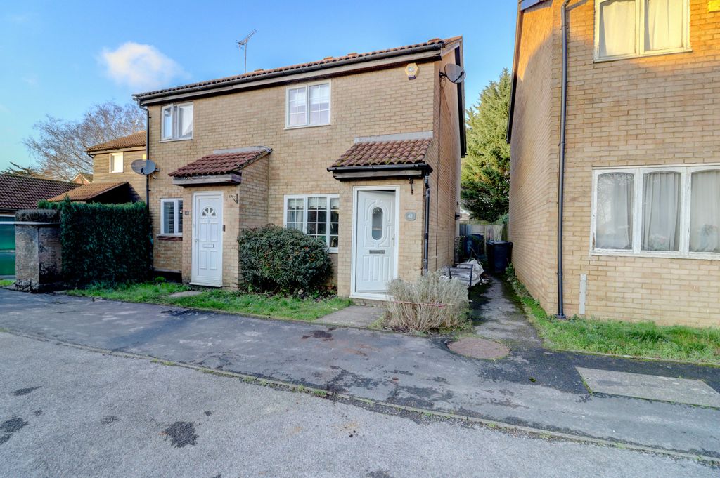 Property photo 1 of 10 Picture No. 12