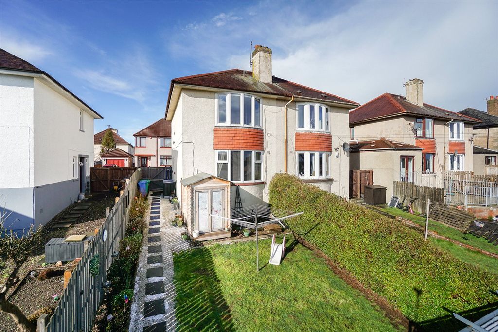 Property photo 1 of 34 Picture 1