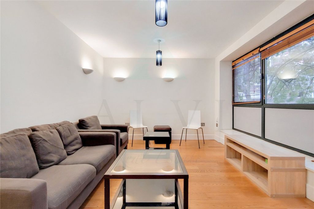 Property photo 3 of 14 Picture No. 19