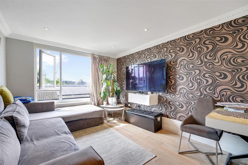 Property photo 3 of 11 Abd09968.Jpg