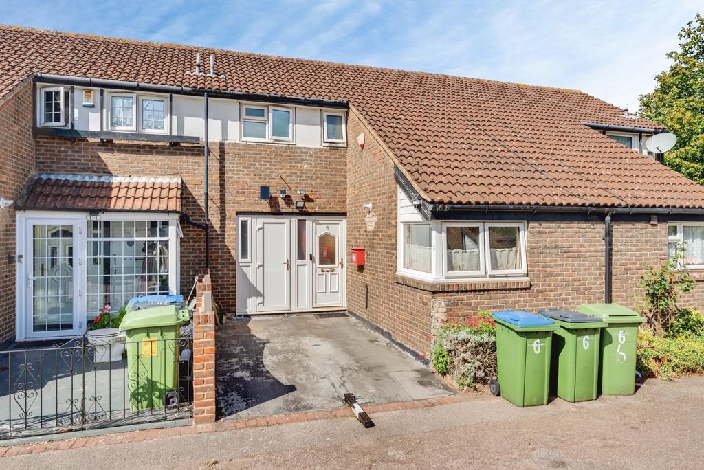 Property photo 1 of 29 A7S01668Hdr.Jpg