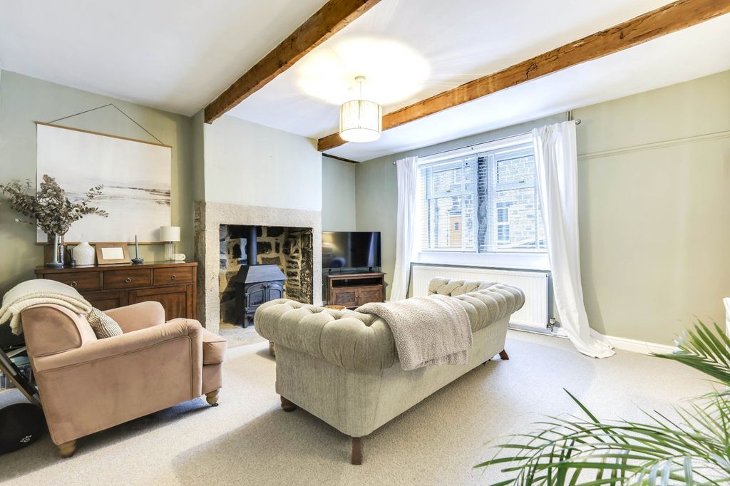 Property photo 2 of 12 Picture No. 10