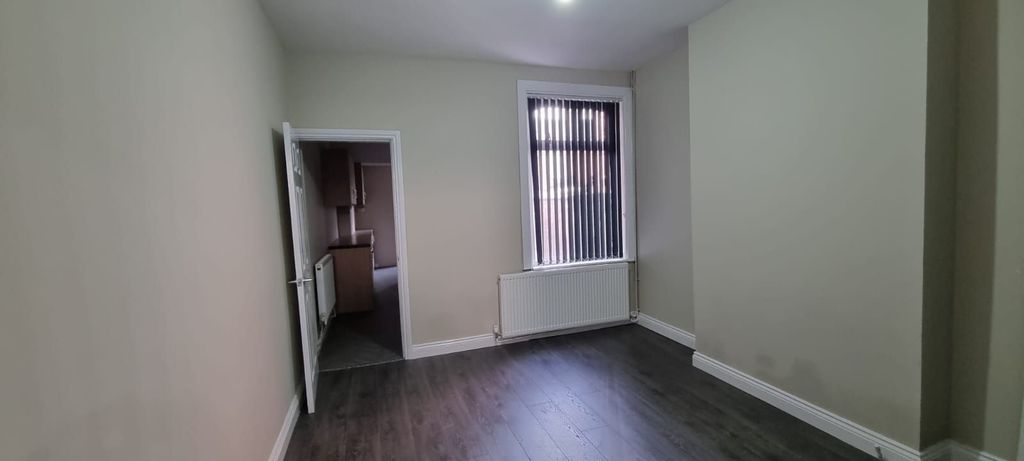 Property photo 3 of 10 Photograph 3