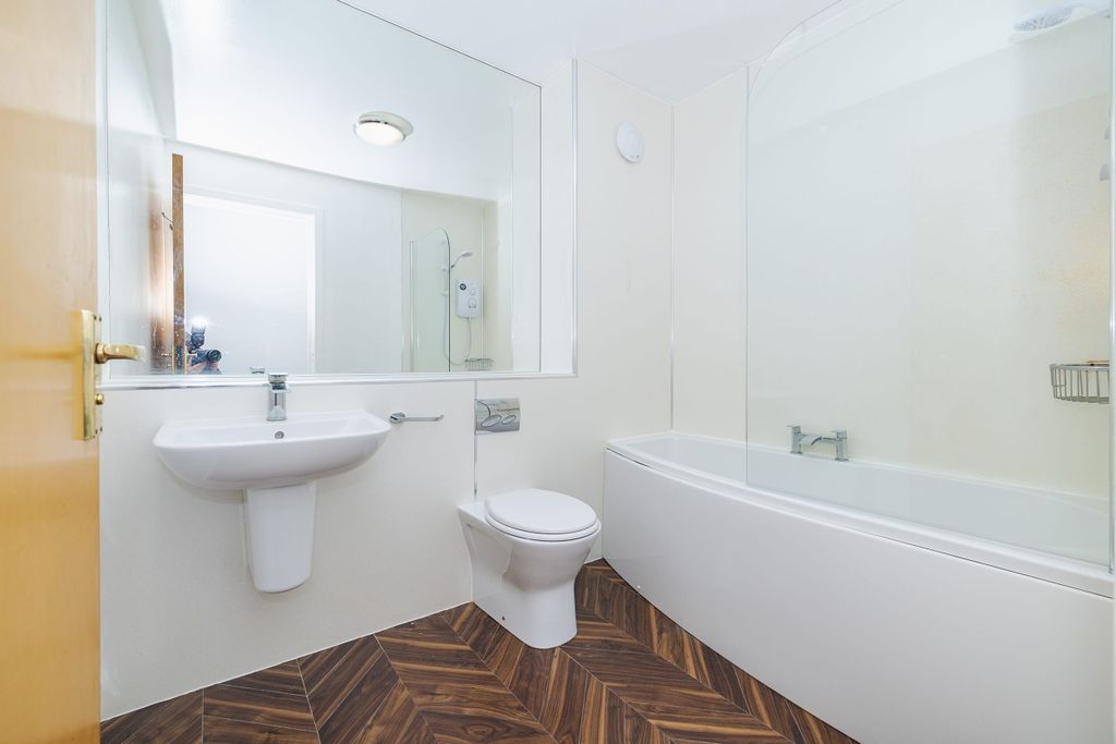 Property photo 2 of 17 Photo 2