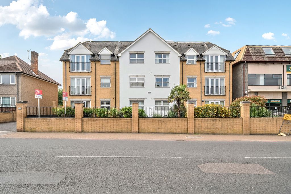 Property photo 1 of 16 1481742-2-6A38F6F...