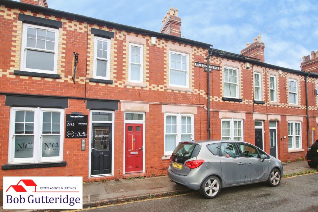 Property photo 1 of 18 Pbox-Img.Jpg