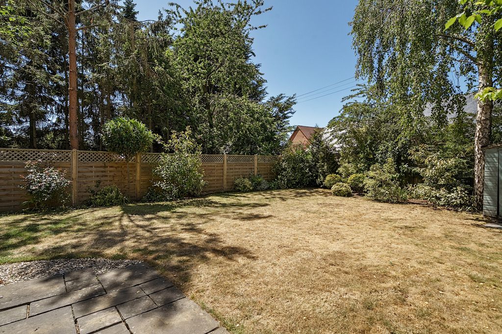 Property photo 2 of 21