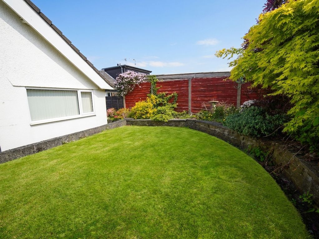 Property photo 3 of 23