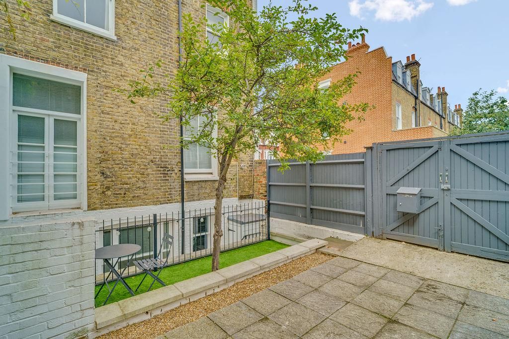 Property photo 1 of 26 Parsonsgreenlane21-26.Jpg