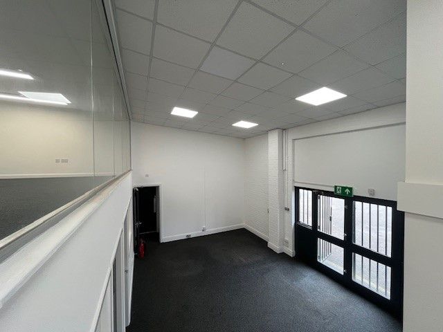 Property photo 2 of 5 Flexible Property Space