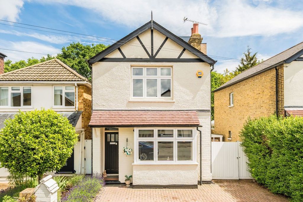 Property photo 1 of 12
