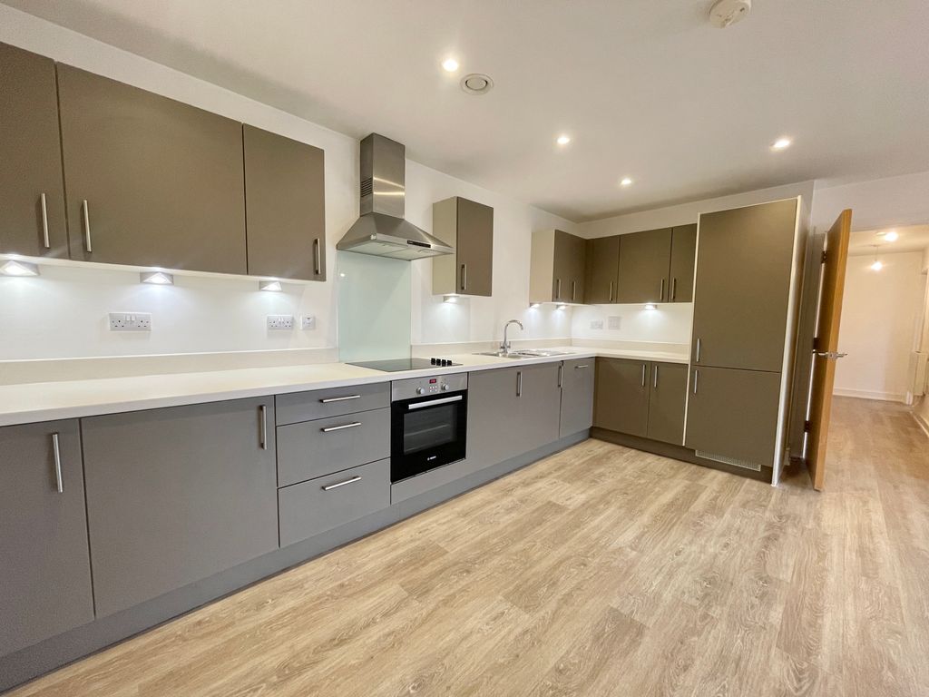 Property photo 2 of 9 Image