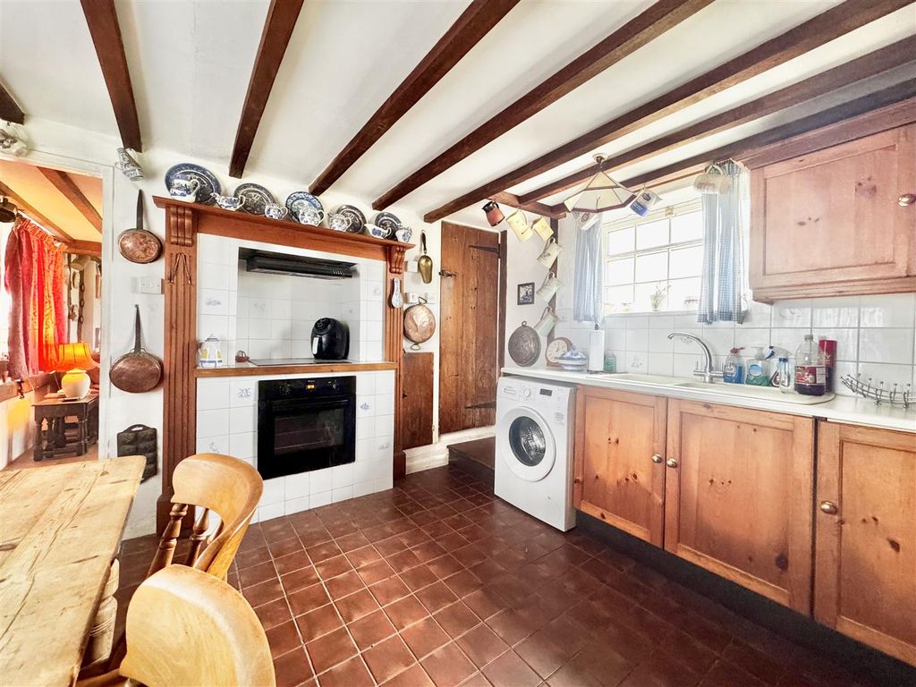 Property photo 3 of 16