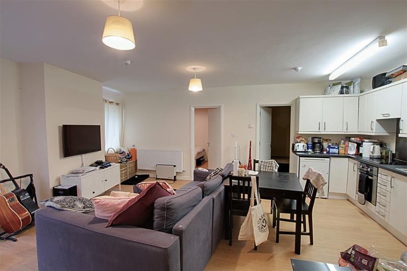 Property photo 2 of 5 Photo 1