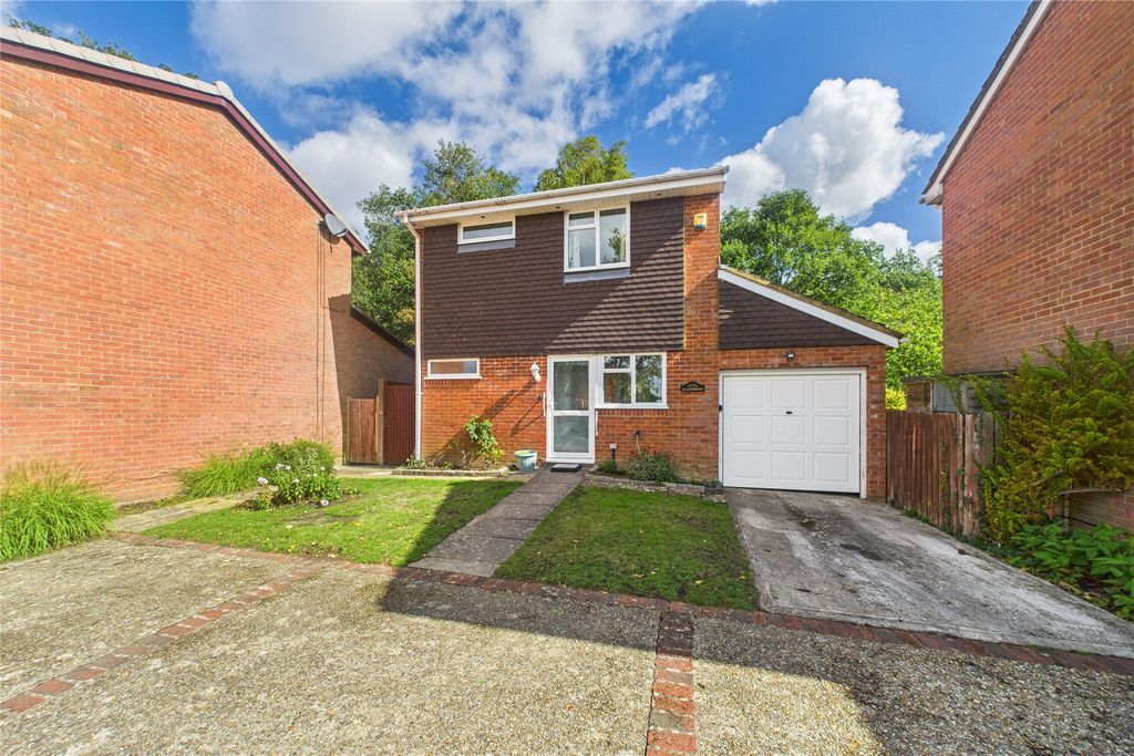 Property photo 1 of 10 Picture No. 08