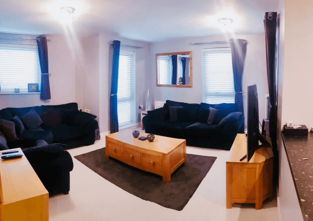Property photo 2 of 7 2.Png