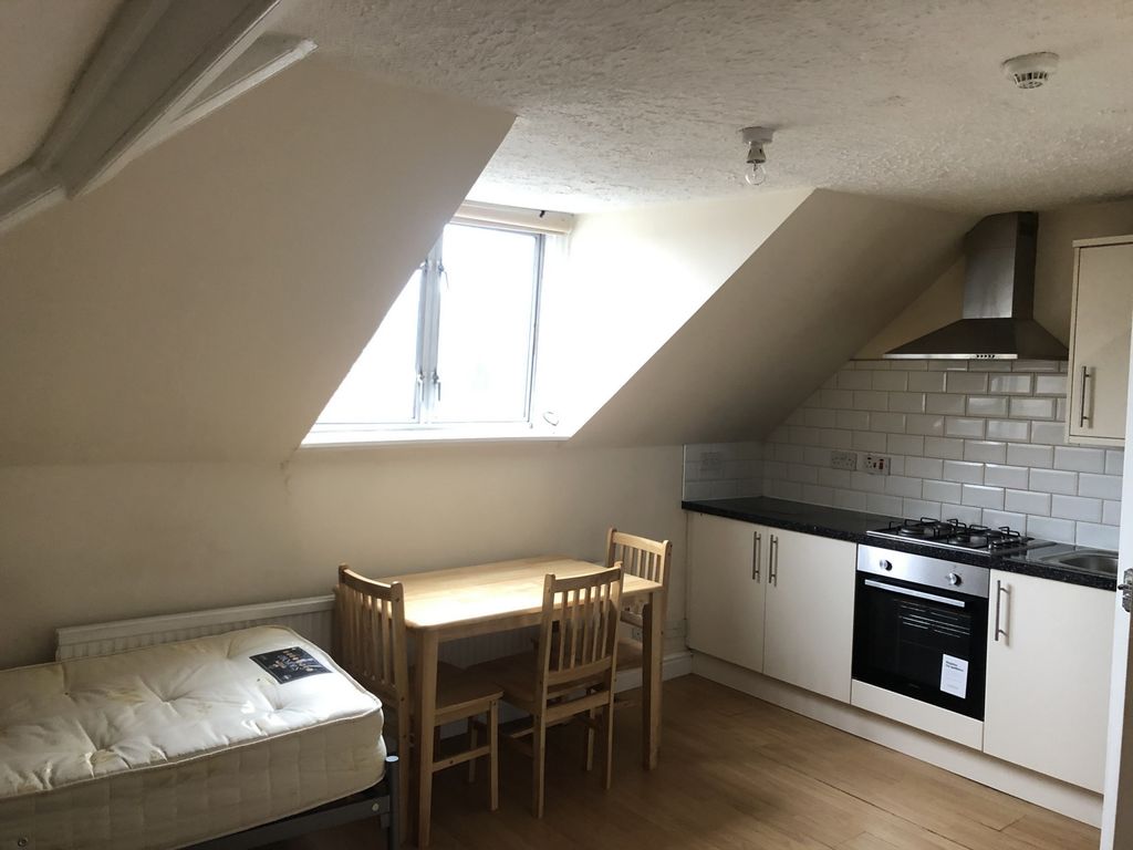 Property photo 1 of 12 Photo 1