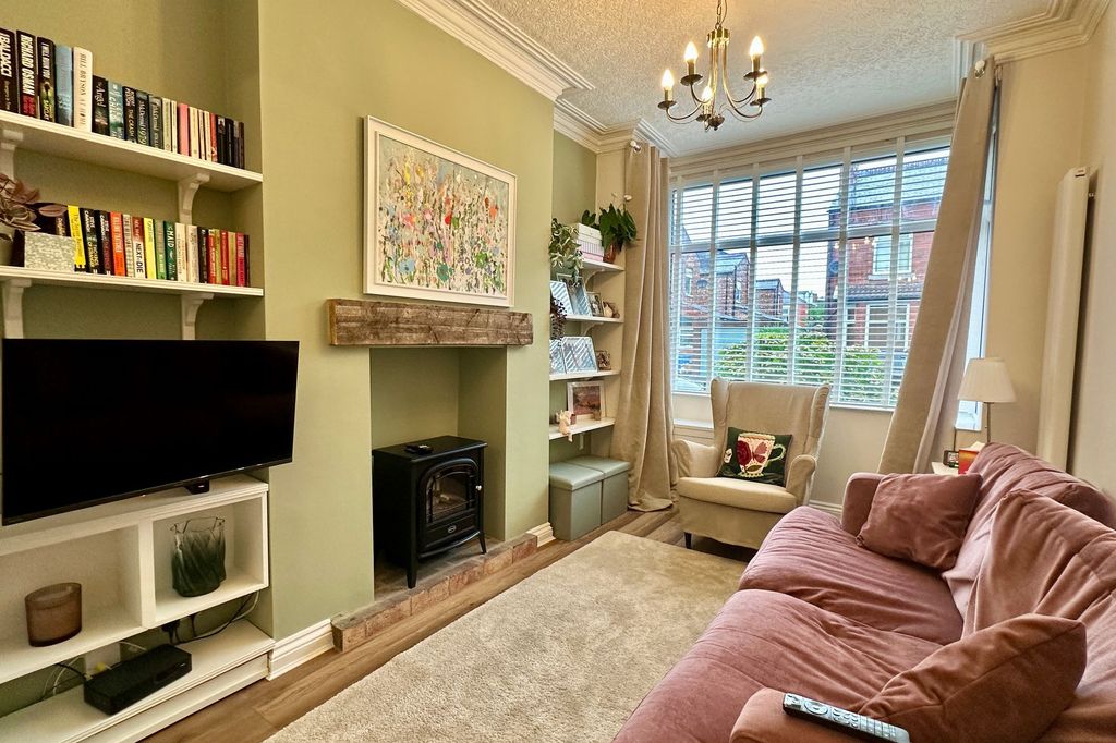 Property photo 2 of 15