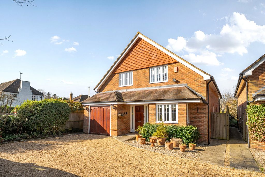 Property photo 1 of 13 Front Aspect