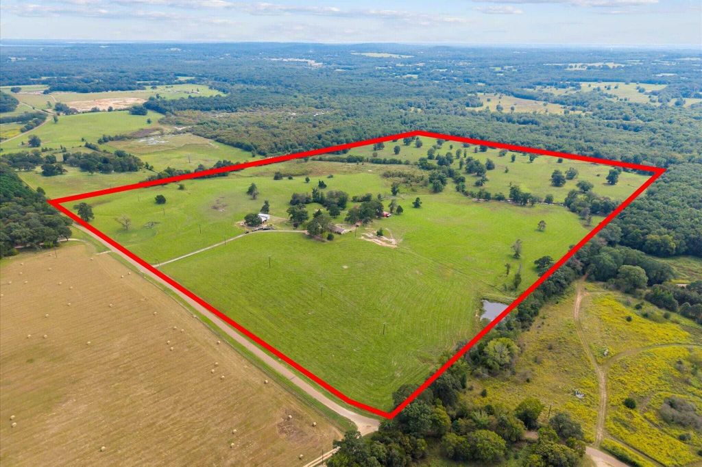 Property photo 1 of 31