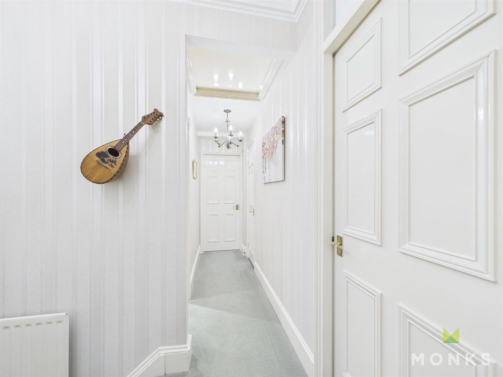 Property photo 2 of 25 Cam01520G0-Pr0301-Still001.Jpg