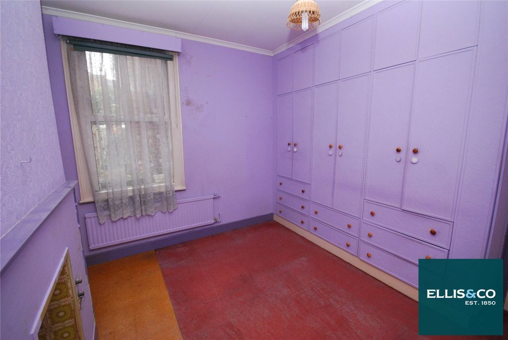 Property photo 2 of 10 Picture No. 30